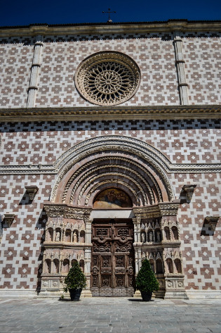 Foto Basilica di Santa Maria di Collemaggio - L'Aquila