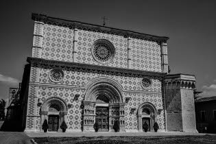 Foto Basilica di Santa Maria di Collemaggio - L'Aquila